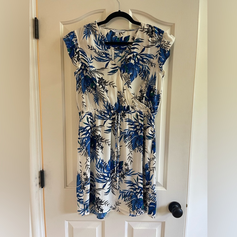 41 Hawthorn by Stitch Fix Blue, White and Multi Floral Dress